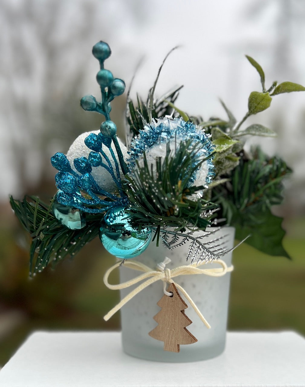 Christmas Candle Holder Arrangement